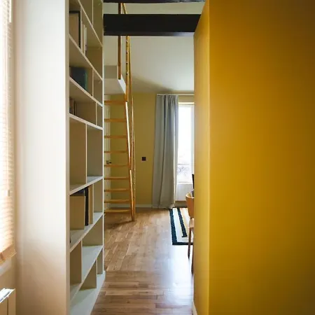 Le Grand Maulnes Bed & Breakfast