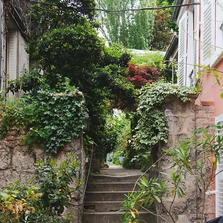 Le Grand Maulnes Bed & Breakfast Parigi